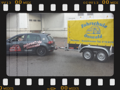 Foto Rückwärts einparken mit Hänger